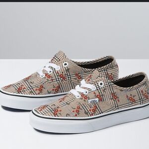 Vans Authentic 'Glen Plaid Floral Embroidery Size 7.5 Barely Worn 70's Y2k 2016